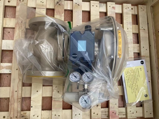 Valvola di globo di Samson Control Valves 3241 con 3277 regolatori del posizionatore 3725 e dell'azionatore pneumatico 4708