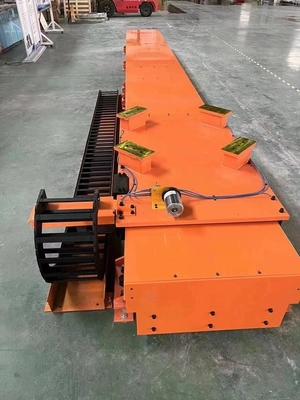 Robot per saldatura di asse di Hans E5 6 con il sistema delle rotaie e della torcia per MIG Mag Tig Welding Solution
