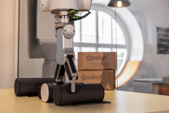 ABB flessibile e nuovo GoFa CRB15000 Cobot con la pinza di presa del robot di Onrobot RG6