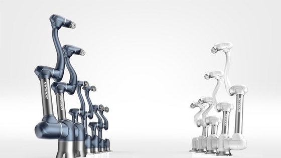 Braccio del robot di Cobot H2017 del carico utile di Doosan 20kg con la macchina automatica della saldatura ad arco del robot TIG MIG