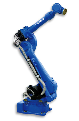 Robot Palletizer del robot industriale di YASKAWA GP180 con la pinza di presa per la scelta ed il posto