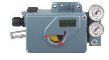 Valvola di controllo pneumatica cinese con posizionatore di valvola FOXBORO SRI990 e attuatore di valvola pneumatica