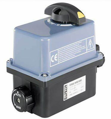 Burkert 8804 Attuatore rotativo elettrico con valvola a sfera a 2/2 vie per soluzione valvola di controllo