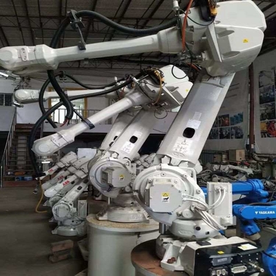 Selezionare e posizionare il braccio robotico 6 assi ABB IRB 4600-40/2.55 con CNGBS Robot Gripper per la manipolazione del robot