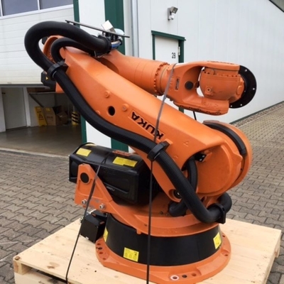 Kuka 6 Assi di manovra braccio robotico KR 240 R3330 Con CNGBS Robot guida rotaia per manovra robot