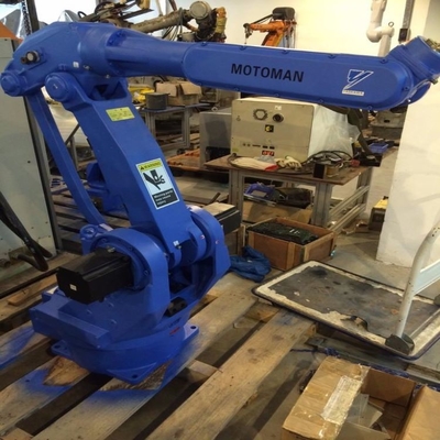 Manipolazione del braccio robotico 6 assi Yaskawa GP50 con CNGBS Robot Gripper personalizzato per robot universale