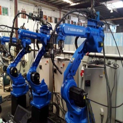 Yaskawa Robot Arm 6 Axis GP180 con CNGBS Robot Gripper personalizzato per il robot di movimentazione dei pallet