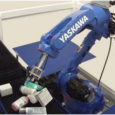 6 assi braccio robotico Yaskawa GP25-12 con CNGBS Robot Guide Rail per la manipolazione dell'automazione robot