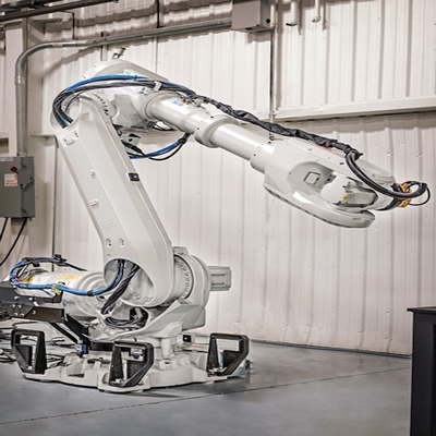 Gran carico IRB6700-200/2.6 di manipolatore come robot industriale a 6 assi per la movimentazione dei materiali