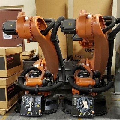 KUKA KR 180 R3200 PA 5 Assi Braccio Robotico Con 180KG Carico utile Per Macchine di Imballaggio Come Robot di Paletizzazione