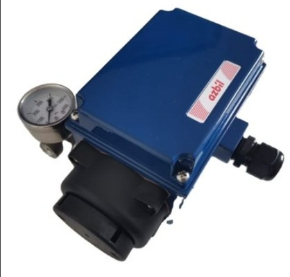 Valvola di controllo con attuatore pneumatico e azbil AVP100 AVP102 Pneumatic Smart Valve Positioner