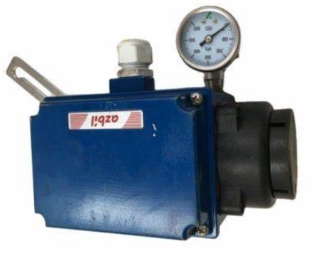 Valvola di controllo con attuatore pneumatico e azbil AVP100 AVP102 Pneumatic Smart Valve Positioner