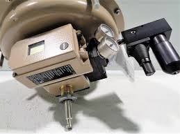Samson 3730-3 Electro Pneumatic Positioner ((HART) Wi/3277 Pneumatic Diaphragm Actuator Assembly con valvola di controllo cinese