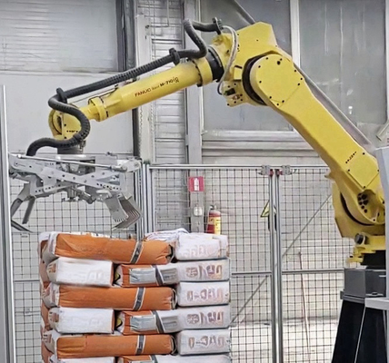 Palletizzatore robotico FANUC M-710iC/70 Macchina di movimentazione del sollevatore a vuoto di vetro Robot di movimentazione dei liquidi Robot fornitore di magazzino
