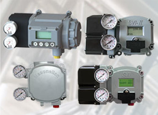 Valvola di controllo in acciaio inossidabile utilizza Masoneilan SVI2-21123121 Valve Positioner And Fisher SR5 Sanitary Regulator
