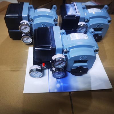 Cina Valvola di controllo con Masoneilan SVI2-21123111 Valvola posizionatore e 78-40 Valvola riduttrice di pressione