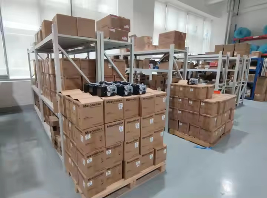 In magazzino posizionatore di valvola digitale Masoneilan SVI1000 con valvola di controllo pneumatico cinese