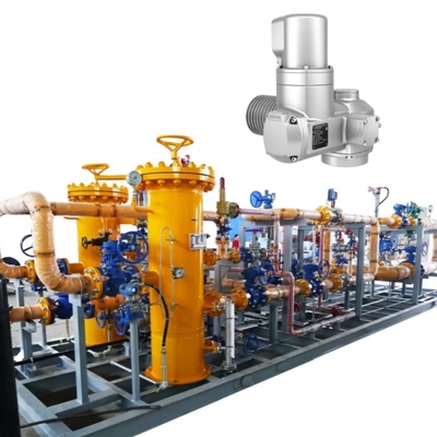 Il controllatore di pressione/flusso è dotato di attuatore elettrico SAR 07.2/SAR 16.2 Auma e di un'unità di controllo AC/AM