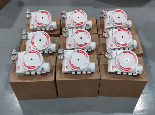 Valvola di controllo pneumatica lineare con flowserve LOGIX 520MD DIGITAL HART VALVE POSITIONER E ASCO Solenoid Valve In stock