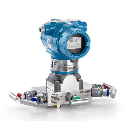 Controllo della pressione / del flusso con trasmettitore di pressione Rosemount 3051N 3154N 3155N e manometro Wika