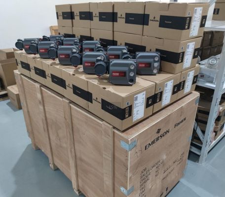 Vanessa Serie 30.000 Valvola di controllo del flusso Quarter Turn Triple Offset Con Fisher DVC6200 Valve Positioner