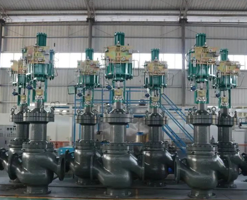 Valvola di controllo del diaframma pneumatico ad alta temperatura Fisher DVC2000