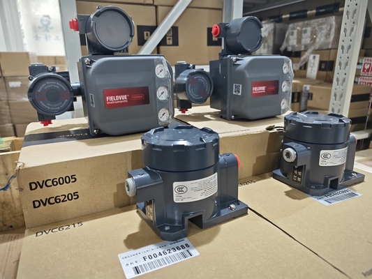 Valvola di controllo pneumatica cinese con controllore valvola Fisher DVC6205+DVC6215 Sensore di corsa remoto Posizionatore valvola split type