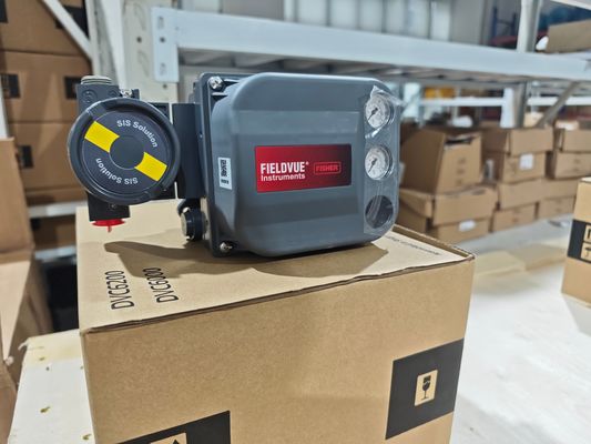 Emerson Fisher DVC6200 AD PD originale a doppia azione singola con posizionatore di valvola di feedback