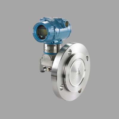 Trasmettitore di livello Rosemount 3051L con protocollo HART IP66