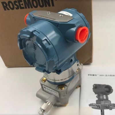 Trasmettitore di livello Rosemount 3051L con protocollo HART IP66