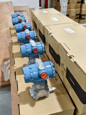 FONDAZIONE STABILE Protocollo bus di campo Antenna interna Rosemount 3051 Trasmettitore di pressione coplanare