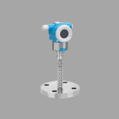 Gruppo valvola di controllo con misuratore di portata a vortice Endress+Hauser Proline Prowirl D 200 e trasmettitore di pressione Cerabar PMP50