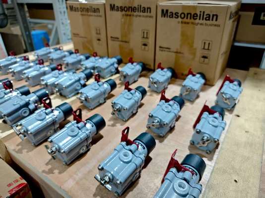 Posizionatore Masoneilan Serie 78 per valvola 5-100psi 1/4NPT con scarico di pressione
