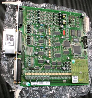 Calcolatore di misurazione del petrolio e del gas Emerson FloBoss 600+ Calcolatore di flusso montato su pannello per applicazioni multi-station multi-stream