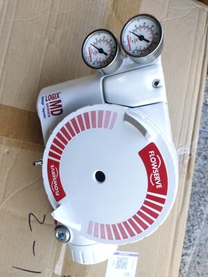 Valvola di controllo di marca cinese con Flowserve Pneumaticl Valve Positioner USA 3200MD-28-D6-E-04-40-0G-00 con lotto in magazzino