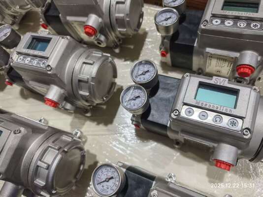 Masoneilan SVI3-31111210 HART 7 Digital Valve Positioner Single Acting con diagnostica online,Equipaggiato con NORGREN 24100 Series Solenoid ValveProtocol progettato per gas media Industrial