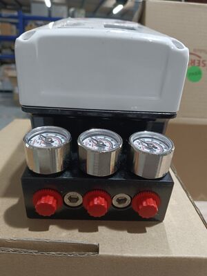 Attuatore valvola di controllo Flowserve Logix 520MD Plus digitale HART 4 20mA Oil Gas Chimico Energia