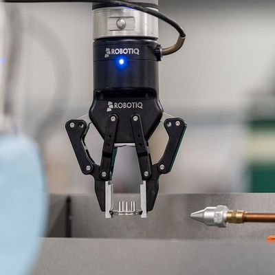 I pezzi di ricambio a mano-e del braccio del robot della pinza di presa robot di ROBOTIQ si combinano con il robot di collaborazione di UR