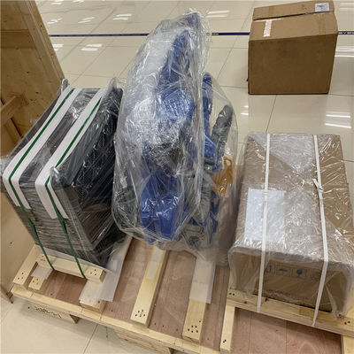 AR1440 1440mm braccio del robot di Yaskawa della saldatura ad arco di 6 assi