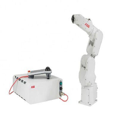 Il ABB IRB1200 del braccio del robot di 6 assi con flessibile e funzionale come piccolo robot industriale per la saldatura e passare