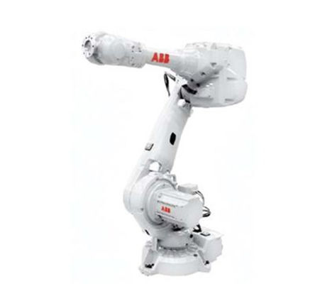 Saldatrice robot dei robot industriali ABB IRB 4600 medi con l'asse 6