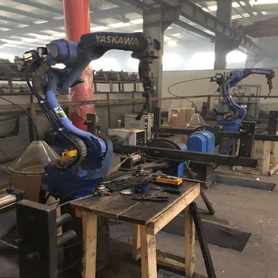 Asse di saldatura Motoman AR2010 del braccio meccanico 6 con il braccio robot industriale