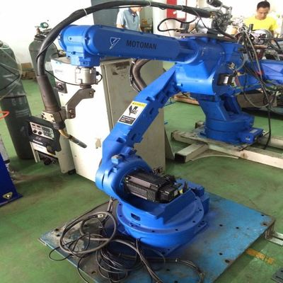 Robot d'imballaggio Motoman GP225 con il braccio del robot del manipolatore di 6 assi