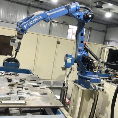 Braccio AR 1440 del robot di 6 Aixs con 12KG la portata del carico utile 1440MM e robot industriale per la saldatura ad arco