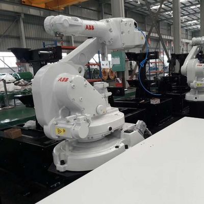 Compatto automatico del robot industriale IRB1600-10/1.45 usato come saldatrice e della macchina imballatrice