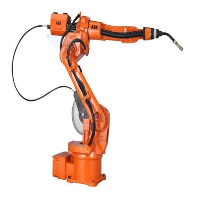Compatto del robot industriale IRB1410 con altri saldatori dell'ARCO utilizzati come macchina della saldatura ad arco per il robot per saldatura