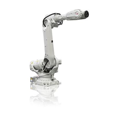 IRB6700-150/3.2 con il braccio del robot di CNC per le parti dell'attrezzatura di maneggio del materiale e l'altro apparecchio per saldare