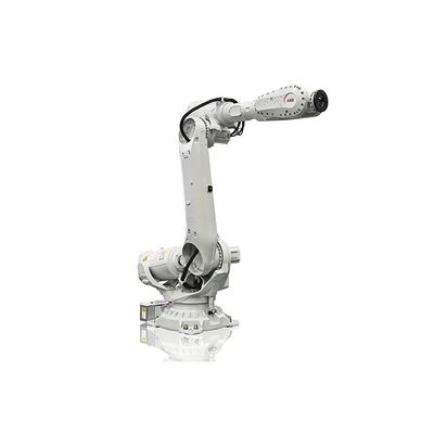 Alta efficienza IRB6700-200/2.6 con il manipolatore ed i cannelli per saldare come macchina della saldatura a punti