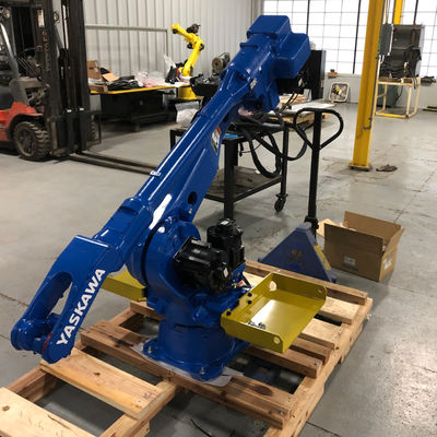 Robot industriale automatico di Motoman AR1440 della saldatrice con il saldatore RD350S del prezzo della macchina della saldatura ad arco