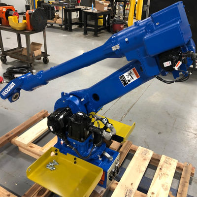 Macchina e robot industriali AR1440 con i cannelli per saldare del carico utile 12KG utilizzati come macchina della saldatura a laser